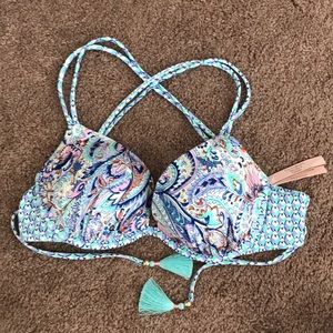 Victoria’s secret bathing suit top